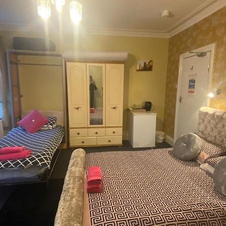 Park View Guest House Йорк Экстерьер фото